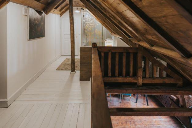 Gallery Loft Piatra Neamţ Екстериор снимка